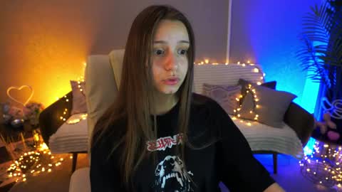tinynataliee online show from 05.17.26