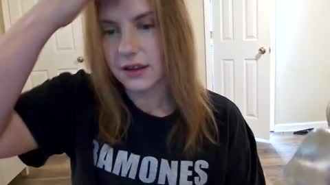 Snapshot of tinywithtiddies chatting on 01.16.26 tinywithtiddies online show from 01.16.26