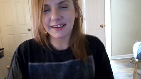 Snapshot of tinywithtiddies chatting on 03.21.26 tinywithtiddies online show from 03.21.26