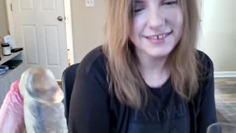 Snapshot of tinywithtiddies chatting on 04.08.26 tinywithtiddies online show from 04.08.26