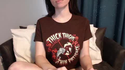 Snapshot of tinyytina chatting on 12.03.24 TinyyTina online show from 12.03.24