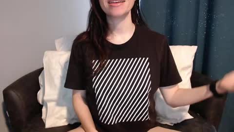 Snapshot of tinyytina chatting on 12.05.24 TinyyTina online show from 12.05.24