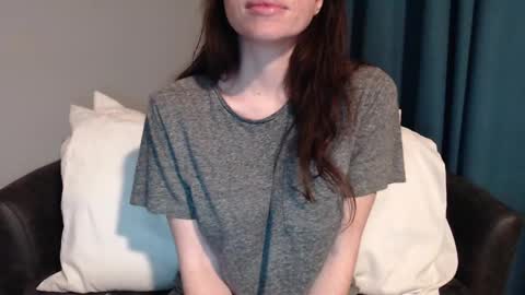 Snapshot of tinyytina chatting on 12.25.24 TinyyTina online show from 12.25.24