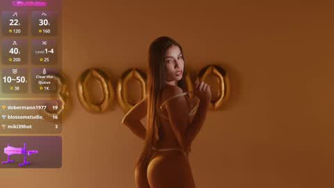 Tiphani Walker online show from 01.24.25