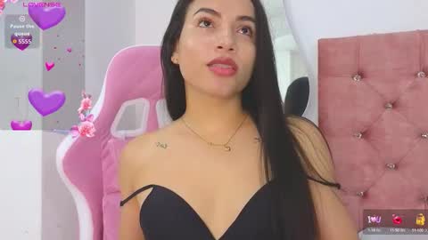 Tiphani Walker online show from 03.12.26