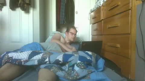 Snapshot of titlovercums chatting on 06.04.26 titlovercums online show from 06.04.26
