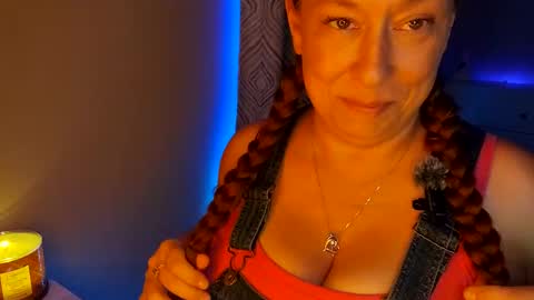 Mystic Minxxx online show from 11.17.25