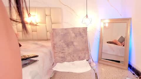 Tivizay online show from 01.18.25