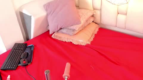 Tivizay online show from 02.26.25