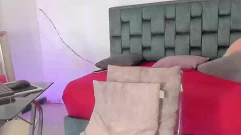 Tivizay online show from 03.13.26