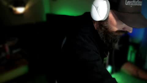 Snapshot of tj_the_man chatting on 01.14.25 TJ online show from 01.14.25