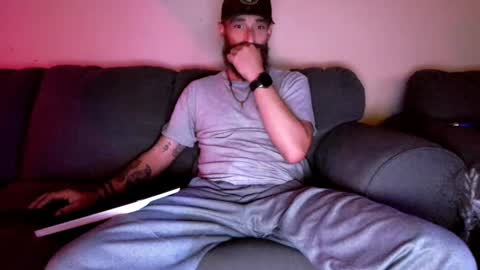 Snapshot of tj_the_man chatting on 09.09.25 TJ online show from 09.09.25