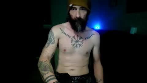 Snapshot of tj_the_man chatting on 10.21.25 TJ online show from 10.21.25