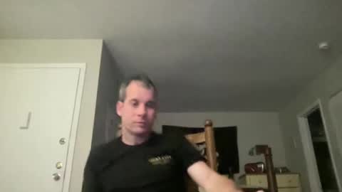 Snapshot of tleigh24 chatting on 01.10.25 tleigh24 online show from 01.10.25