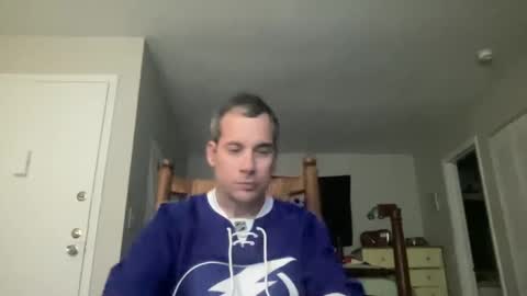 Snapshot of tleigh24 chatting on 01.15.25 tleigh24 online show from 01.15.25