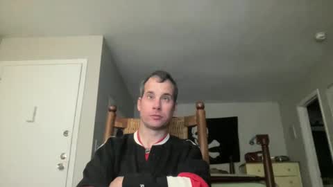 Snapshot of tleigh24 chatting on 01.23.25 tleigh24 online show from 01.23.25