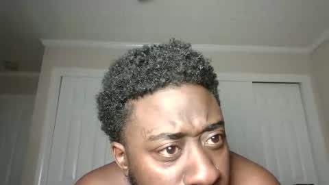 Snapshot of tmanchocolate1227 chatting on 10.27.25 tmanchocolate1227 online show from 10.27.25