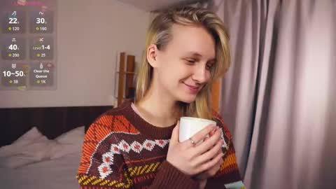 Snapshot of tobicovitt chatting on 11.30.25 Mary online show from 11.30.25