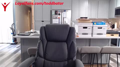 Snapshot of toddbator chatting on 06.21.26 Todd Bator online show from 06.21.26