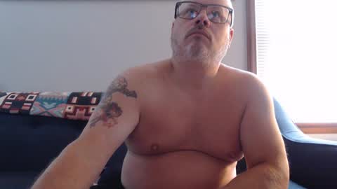 Snapshot of toddbator chatting on 08.01.26 Todd Bator online show from 08.01.26