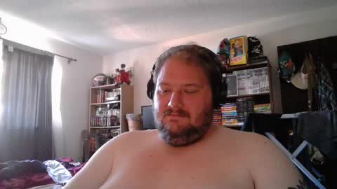 Snapshot of toede_0 chatting on 09.16.25 Toede online show from 09.16.25