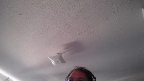 Snapshot of toede_0 chatting on 09.18.25 Toede online show from 09.18.25