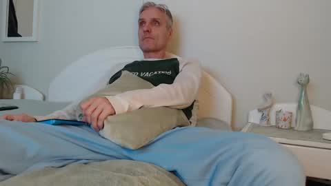Snapshot of toffmen chatting on 01.26.25 Daniel Bisexual uncut 20cm online show from 01.26.25
