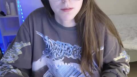 Elma online show from 11.26.25