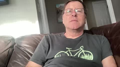 Snapshot of toggaman chatting on 02.06.25 Joshua1983 online show from 02.06.25