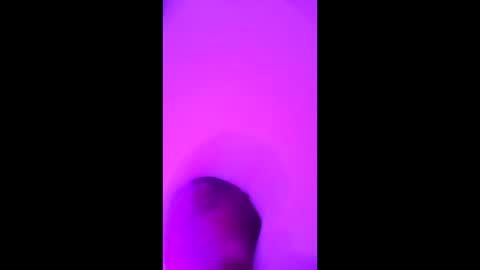 Snapshot of tokiio_petit chatting on 11.28.25 Tokio petit online show from 11.28.25