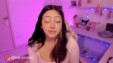 Snapshot of toky222 chatting on 01.17.25 Tokyo online show from 01.17.25