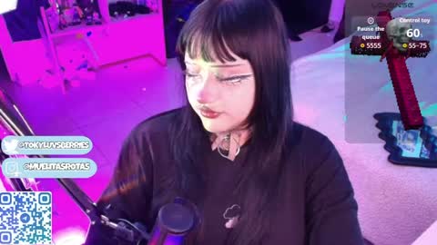 Snapshot of toky_doll chatting on 05.09.26 toky online show from 05.09.26