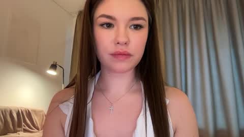 Alice  Alice -   online show from 04.25.26