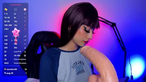  Halsey  Sofii  online show from 02.13.25