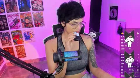 Snapshot of tokyo_uwu chatting on 01.15.26 sofi 3 online show from 01.15.26