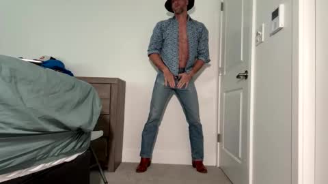 The Beekeeper online show from 11.24.25