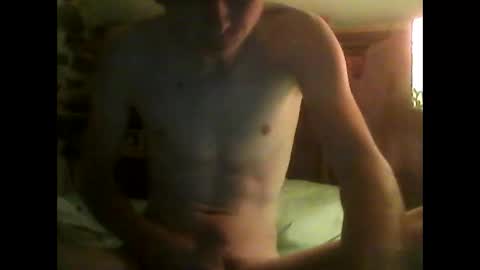 Snapshot of tom13474745 chatting on 04.09.26 Tom online show from 04.09.26