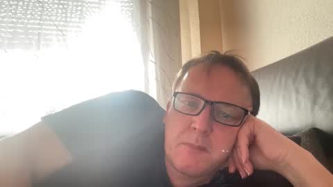 Tom online show from 02.02.25