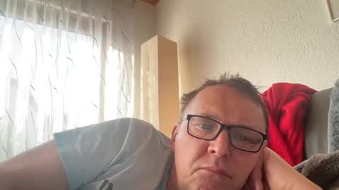 Tom online show from 03.08.25