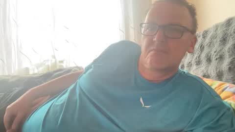 Tom online show from 10.11.25