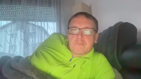 Tom online show from 02.06.26