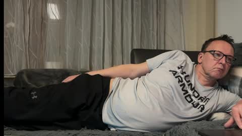 Tom online show from 04.05.26