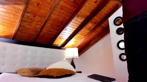   online show from 11.22.25