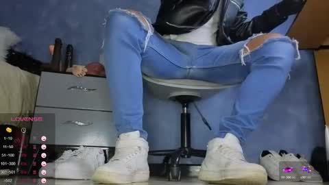 Tom online show from 02.11.26