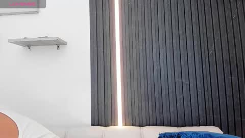 Tom muscle1 online show from 09.10.25