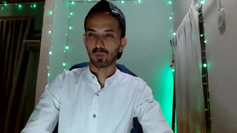 Snapshot of tomas_gerauld chatting on 05.25.26 tomas gerauld. make me happy with 10000 tokens online show from 05.25.26