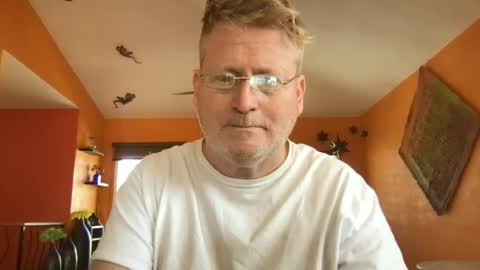 Hola online show from 03.05.25