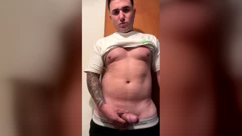 Snapshot of tomassshelby chatting on 05.18.26 tomassshelby online show from 05.18.26