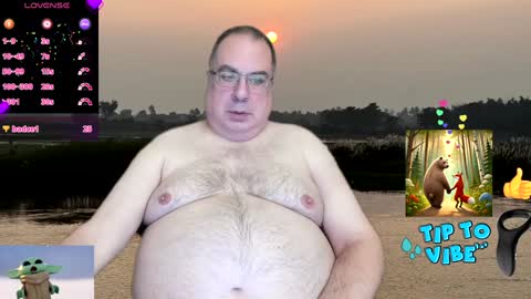 Snapshot of tomaz62a chatting on 01.12.25 Tomaz62a online show from 01.12.25