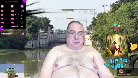 Snapshot of tomaz62a chatting on 01.14.25 Tomaz62a online show from 01.14.25